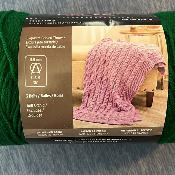 🔥 4 / $20 Sale 🔥 Paddy Green 744 yds 14 oz “Red Heart yarn - Picture 3 of 6